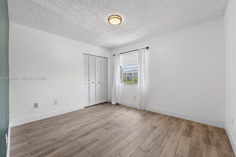 Copropriété à vendre à Homestead, Floride: 2 chambres, 89.19 m2 № 2083901 - photo 7