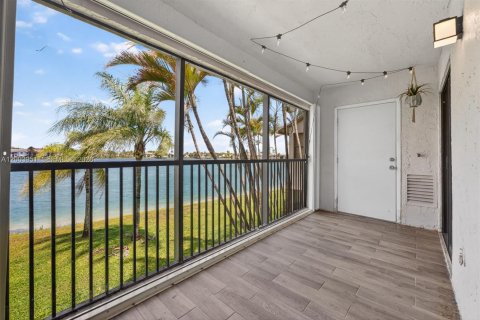 Copropriété à vendre à Homestead, Floride: 2 chambres, 89.19 m2 № 2083901 - photo 19