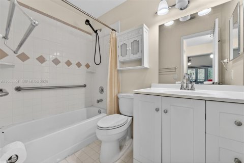 Copropriété à vendre à Homestead, Floride: 2 chambres, 89.19 m2 № 2083901 - photo 16