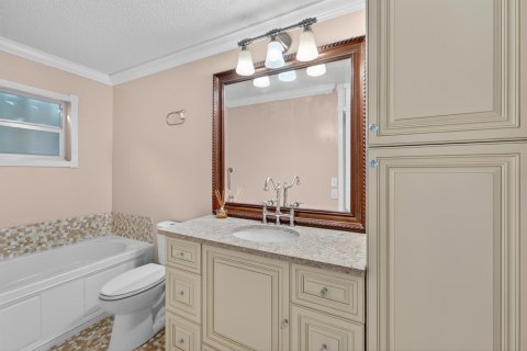 Купить виллу или дом в Бойнтон-Бич, Флорида 8 комнат, 150.87м2, № 2261954 - фото 27
