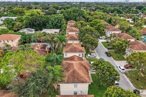 Touwnhouse à louer à West Palm Beach, Floride: 4 chambres, 166.3 m2 № 2032198 - photo 18