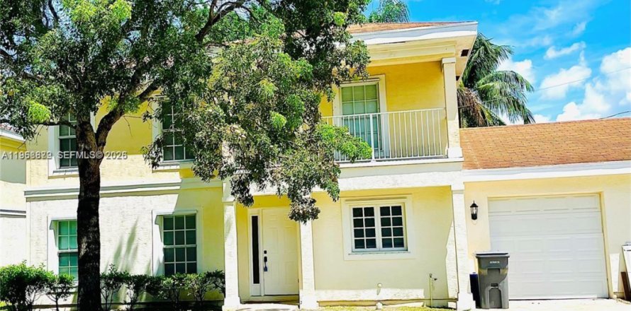 Touwnhouse à West Palm Beach, Floride 4 chambres, 166.3 m2 № 2032198