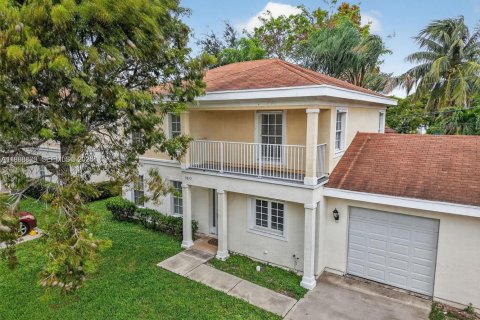 Touwnhouse à louer à West Palm Beach, Floride: 4 chambres, 166.3 m2 № 2032198 - photo 19