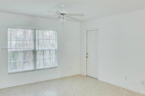 Touwnhouse à louer à West Palm Beach, Floride: 4 chambres, 166.3 m2 № 2032198 - photo 9