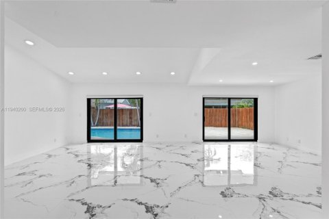 Villa ou maison à louer à Pembroke Pines, Floride: 3 chambres, 145.21 m2 № 1997217 - photo 17