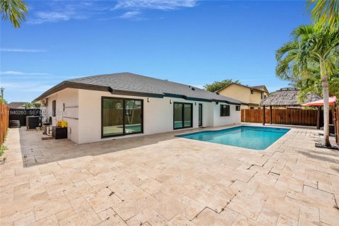 Villa ou maison à louer à Pembroke Pines, Floride: 3 chambres, 145.21 m2 № 1997217 - photo 6