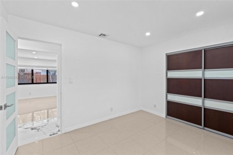 Villa ou maison à louer à Pembroke Pines, Floride: 3 chambres, 145.21 m2 № 1997217 - photo 26