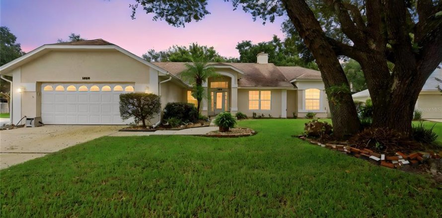 Villa ou maison à Winter Garden, Floride 3 chambres, 214.05 m2 № 2405140