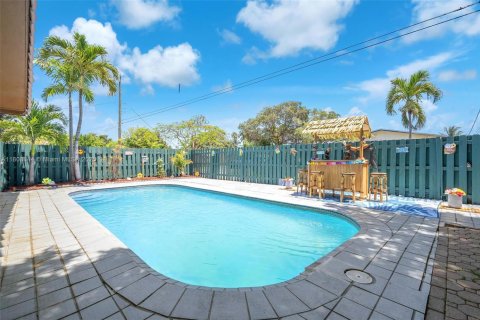 Casa en venta en Hollywood, Florida, 3 dormitorios, 163.04 m2 № 1745952 - foto 6