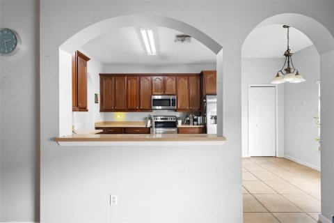 Townhouse in Orlando, Florida 3 bedrooms, 173.91 sq.m. № 1919628 - photo 5