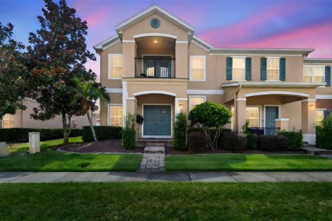 Townhouse in Orlando, Florida 3 bedrooms, 173.91 sq.m. № 1919628 - photo 1
