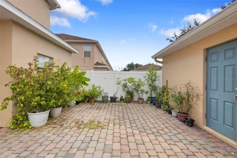 Townhouse in Orlando, Florida 3 bedrooms, 173.91 sq.m. № 1919628 - photo 17