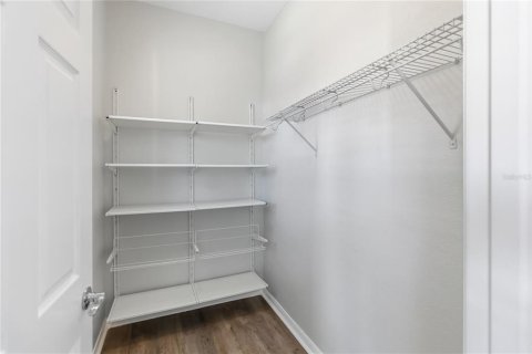 Touwnhouse à louer à Orlando, Floride: 4 chambres, 170.01 m2 № 2399504 - photo 13