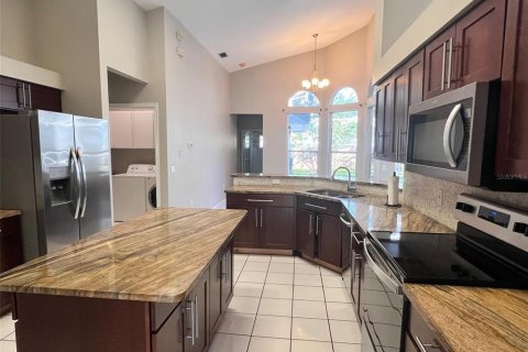 Casa en alquiler en Trinity, Florida, 4 dormitorios, 244.15 m2 № 1919295 - foto 2