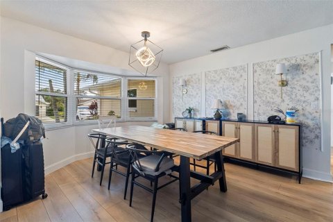 Casa en alquiler en Sarasota, Florida, 3 dormitorios, 156.54 m2 № 2277297 - foto 7