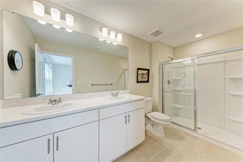 Touwnhouse à vendre à Sarasota, Floride: 3 chambres, 148.36 m2 № 2431610 - photo 21