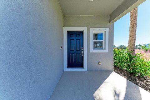Touwnhouse à vendre à Sarasota, Floride: 3 chambres, 148.36 m2 № 2431610 - photo 4