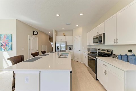 Touwnhouse à vendre à Sarasota, Floride: 3 chambres, 148.36 m2 № 2431610 - photo 13