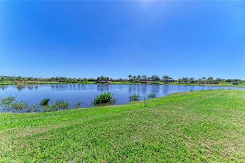 Touwnhouse à vendre à Sarasota, Floride: 3 chambres, 148.36 m2 № 2431610 - photo 16
