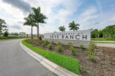 Touwnhouse à vendre à Sarasota, Floride: 3 chambres, 148.36 m2 № 2431610 - photo 30