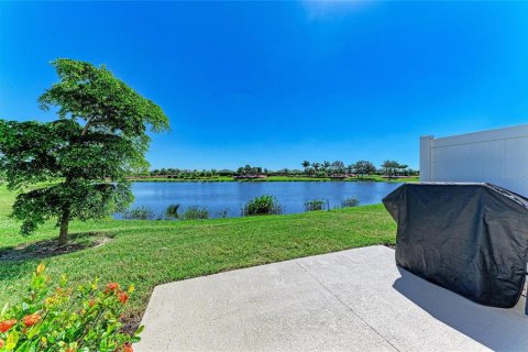 Touwnhouse à vendre à Sarasota, Floride: 3 chambres, 148.36 m2 № 2431610 - photo 15