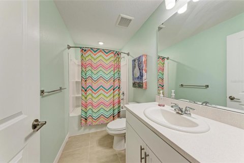 Touwnhouse à vendre à Sarasota, Floride: 3 chambres, 148.36 m2 № 2431610 - photo 27