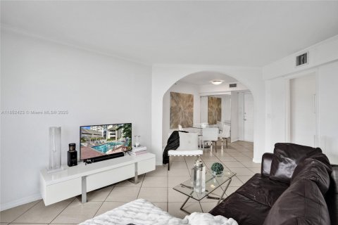 Copropriété à vendre à Miami Beach, Floride: 2 chambres, 80.82 m2 № 1872432 - photo 5