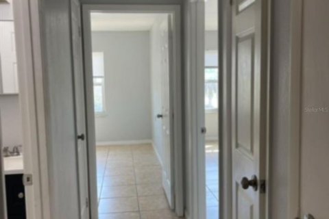 Condo in Orlando, Florida, 2 bedrooms  № 1720228 - photo 11