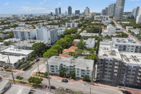 Copropriété à vendre à Miami Beach, Floride: 1 chambre, 66.89 m2 № 1772603 - photo 25