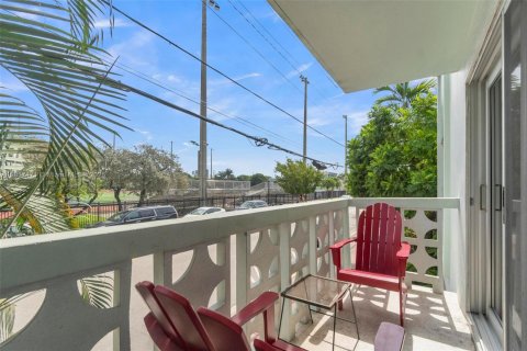 Copropriété à vendre à Miami Beach, Floride: 1 chambre, 66.89 m2 № 1772603 - photo 18
