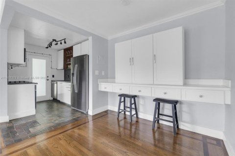 Copropriété à vendre à Miami Beach, Floride: 1 chambre, 66.89 m2 № 1772603 - photo 11