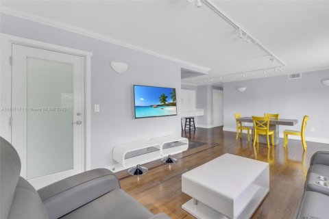Copropriété à vendre à Miami Beach, Floride: 1 chambre, 66.89 m2 № 1772603 - photo 5