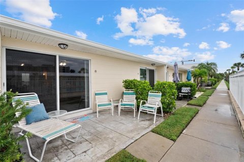 Condo in Sarasota, Florida, 3 rooms  № 2410633 - photo 19