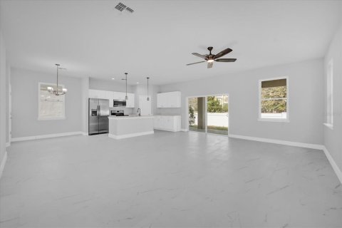 Casa en venta en Casselberry, Florida, 4 dormitorios, 224.08 m2 № 2123291 - foto 8
