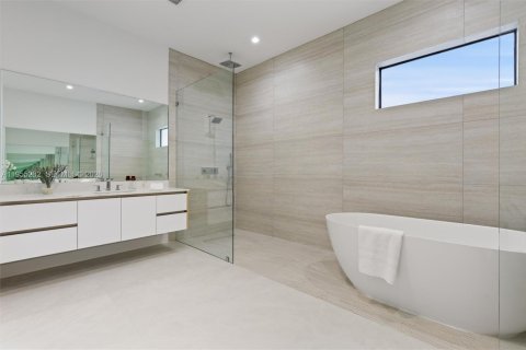 House in Cutler Bay, Florida 5 bedrooms № 2010541 - photo 15