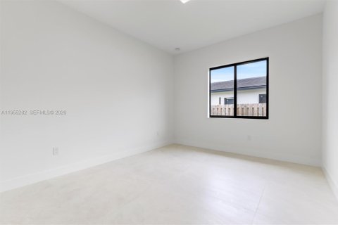 House in Cutler Bay, Florida 5 bedrooms № 2010541 - photo 22