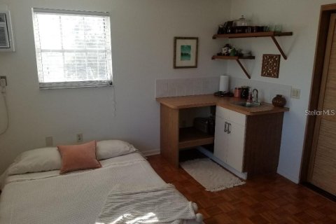 Снять в аренду виллу или дом в Порт-Шарлотт, Флорида 3 комнаты, 176.51м2, № 1719143 - фото 12