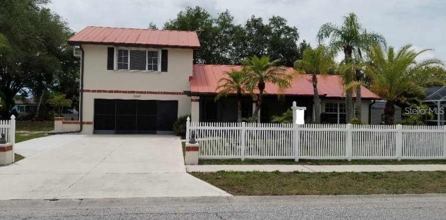Casa en Port Charlotte, Florida 3 dormitorios, 176.51 m2 № 1719143