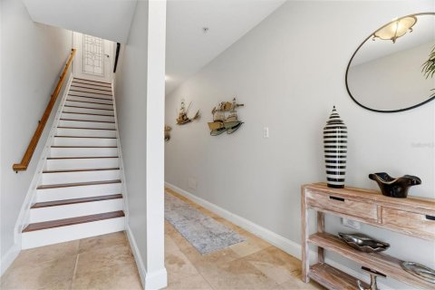 Touwnhouse à louer à Apollo Beach, Floride: 3 chambres, 218.32 m2 № 2165982 - photo 10