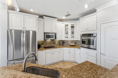Touwnhouse à louer à Apollo Beach, Floride: 3 chambres, 218.32 m2 № 2165982 - photo 18