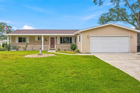 Casa en Ocala, Florida 3 dormitorios, 135.27 m2 № 2266908