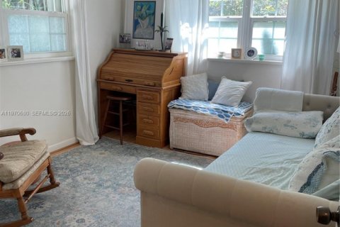 Casa en venta en Homestead, Florida, 6 dormitorios, 365.66 m2 № 2033112 - foto 30