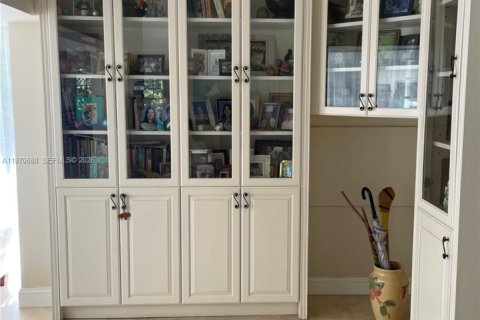 Casa en venta en Homestead, Florida, 6 dormitorios, 365.66 m2 № 2033112 - foto 13