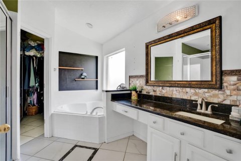 Casa en venta en Davenport, Florida, 4 dormitorios, 180.23 m2 № 1751962 - foto 11