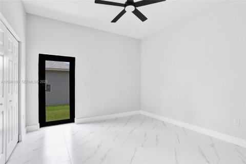 House in Fort Lauderdale, Florida 4 bedrooms, 199.74 sq.m. № 2394521 - photo 11