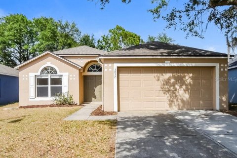 Villa ou maison à Clermont, Floride 3 chambres, 151.62 m2 № 2092035