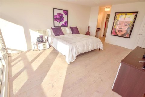 Condo in Boca Raton, Florida, 2 bedrooms № 2254637 - photo 16