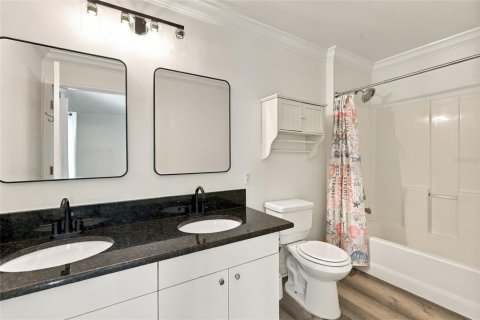 Villa ou maison à louer à Port Charlotte, Floride: 3 chambres, 147.06 m2 № 2413686 - photo 13