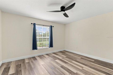 Villa ou maison à louer à Port Charlotte, Floride: 3 chambres, 147.06 m2 № 2413686 - photo 6
