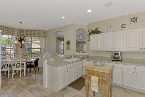 House in North Port, Florida 2 bedrooms, 139.73 sq.m. № 1555344 - photo 23